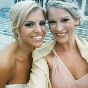 Meet your Posher, Jenie